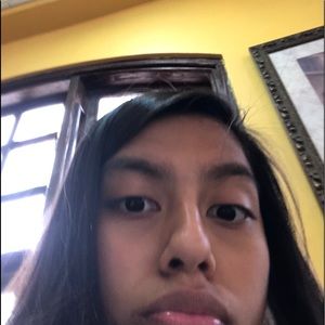 Meet your Posher, Desiree